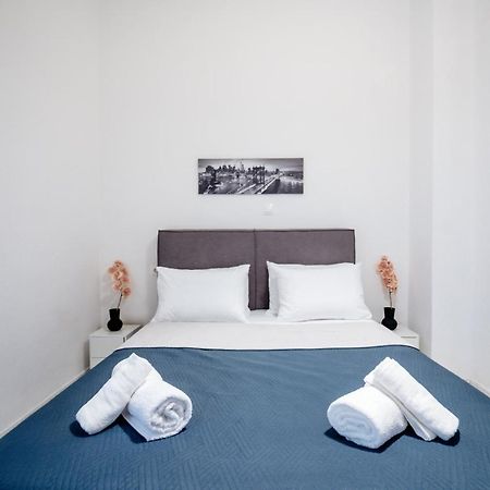 Joseph Seaside Apartment Ираклио Екстериор снимка